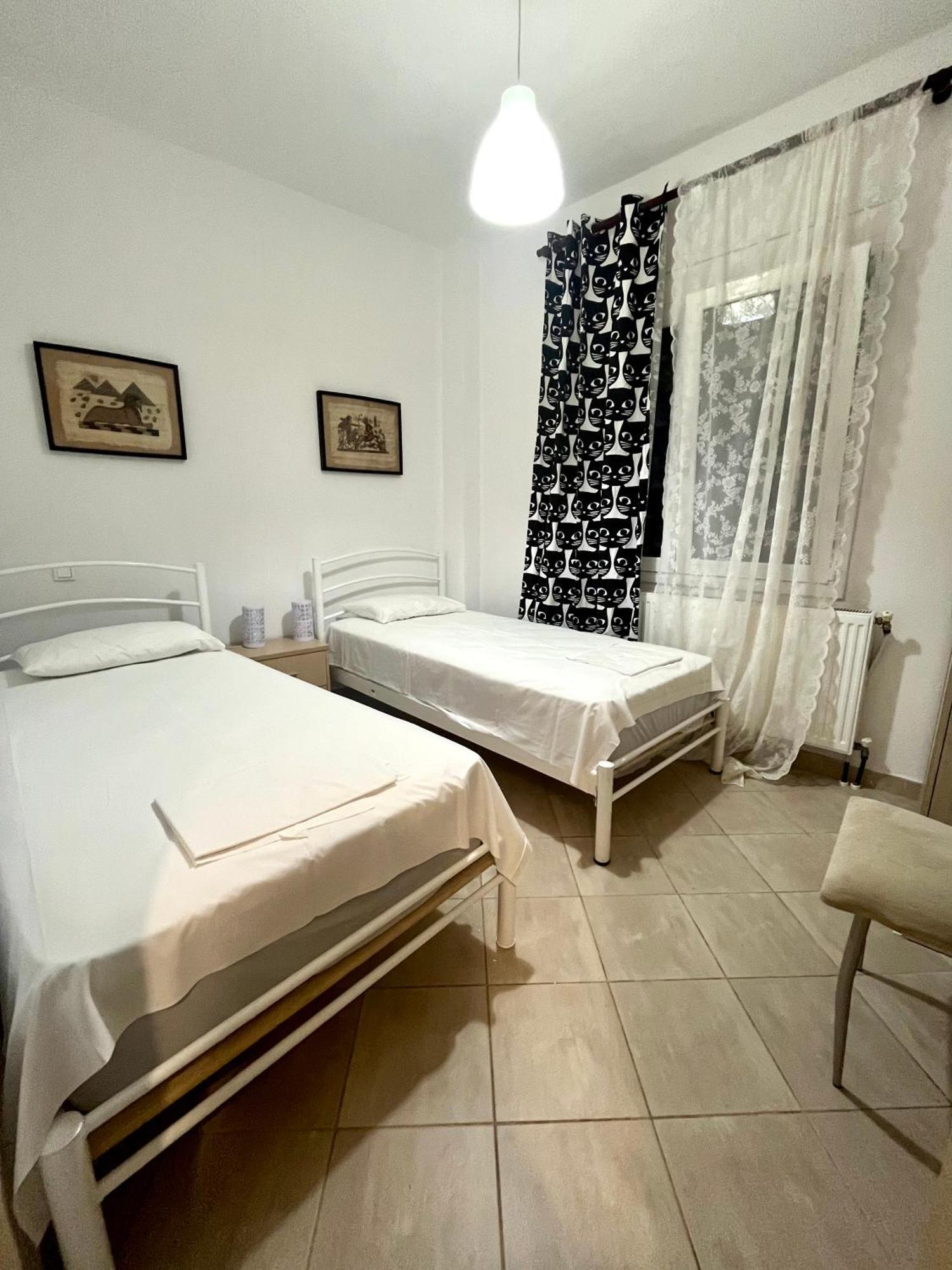 Soso Studios & Apartments สตาวรอส ภายนอก รูปภาพ
